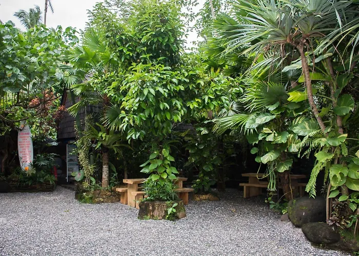 The Galuh Pekutatan Gasthuis 3*